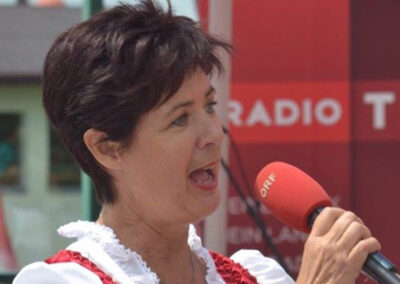 Sängerin Petra Böck: Schlager, Volksmusik, volkstümliche Musik